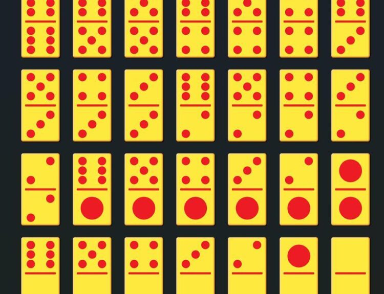 Domino MANDIRI: Permainan Seru untuk Teman dan Keluarga